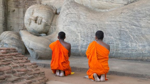 Snapshot of Sri Lanka Curated Travel Experience | Buddhist Monks | By Art In Voyage