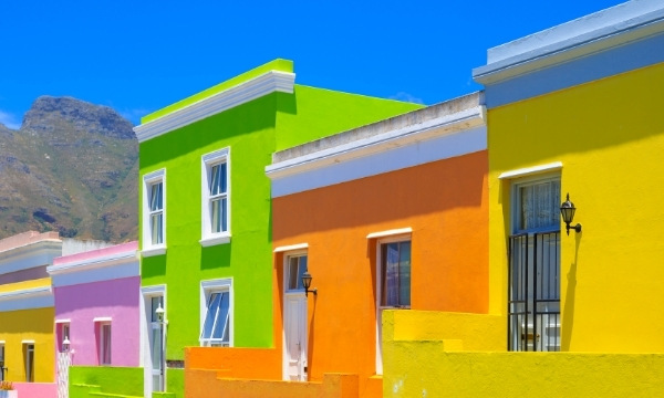 Best Warm Places To Visit In December - Bo Kaap Cape Town, South Africa | By Art In Voyage