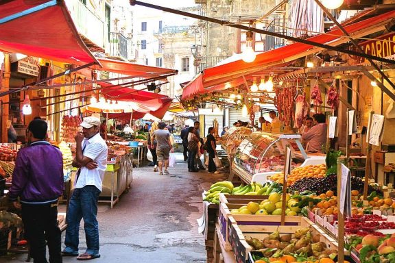  Food & Market Tour in Palermo 