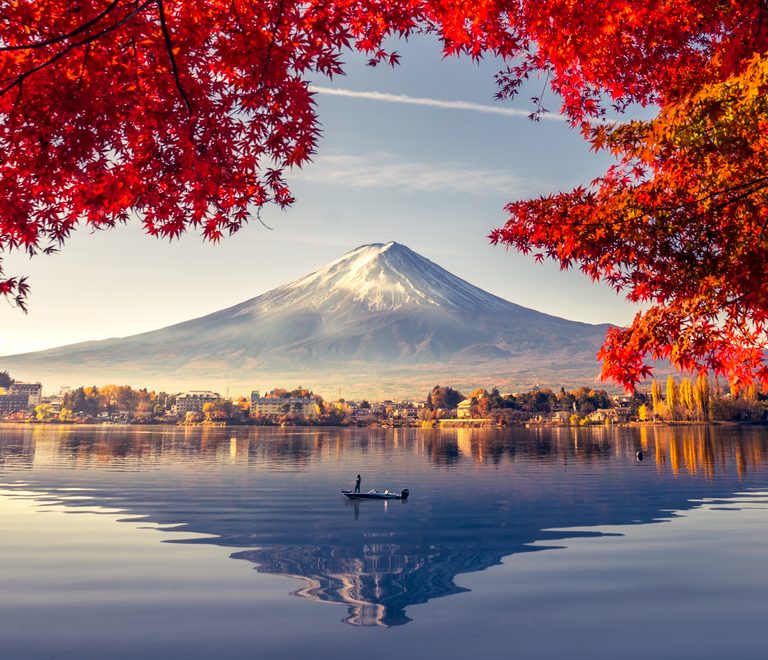 Mount-Fuji-Autumn-Japan-by-Art-in-Voyage.jpg