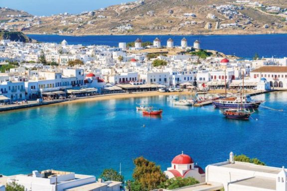  Welcome to Mykonos