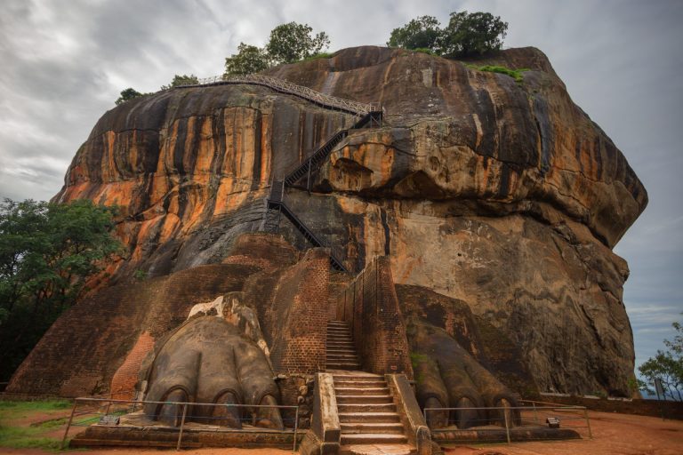 Hiking Sri Lanka, By Art In Voyage