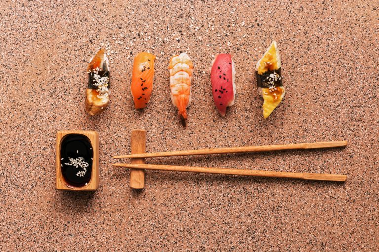 sushi-set-chopsticks-by-Art-In-Voyage.jpg